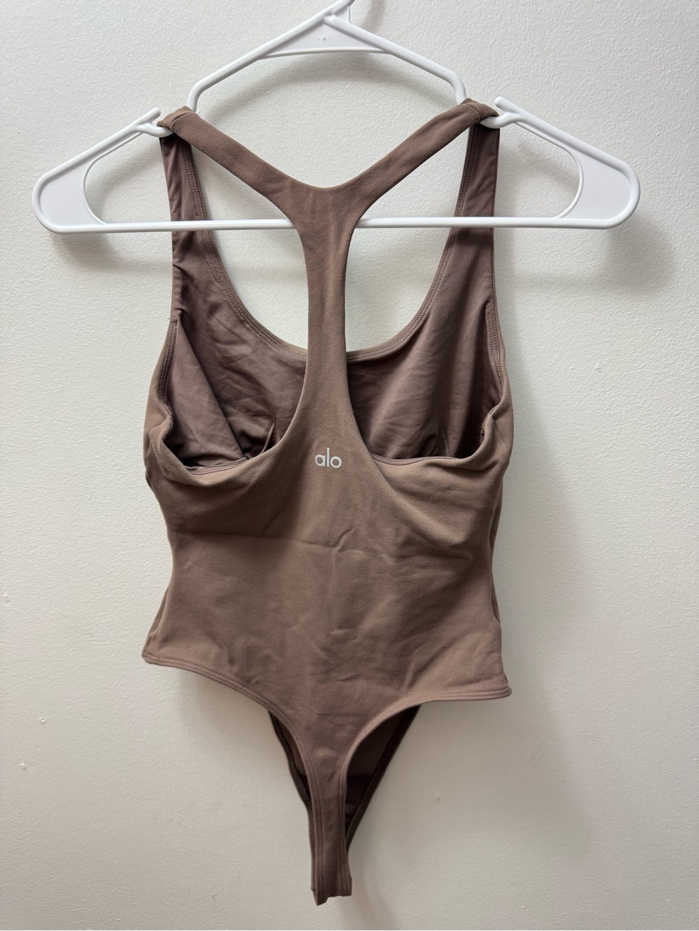 ALO Yoga Brown Scoop-Neck Bodysuit size S